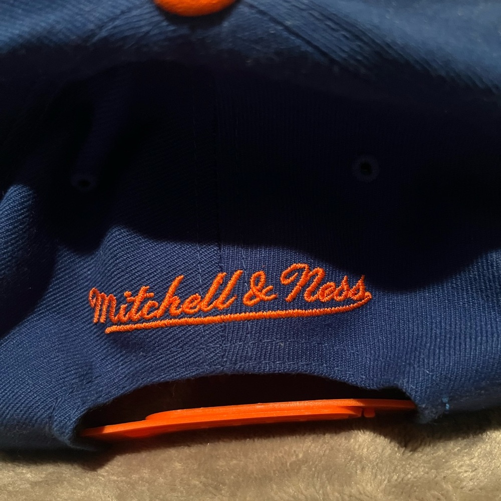 NBA Knicks SnapBack cap. Hardwood Classics. Mitchell & Ness.NWOT - Picture 8 of 8
